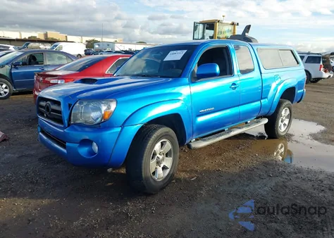 2005 Toyota Tacoma Prerunner V6 from USA, damaged, VIN 5TETU62N55Z056617